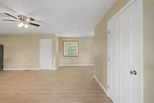 938 Mandeville Rd, Carrollton, GA 30117 - Photo 12
