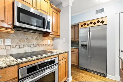 70 Old Ivy Road NE #56, Atlanta, GA 30342 - Photo 6