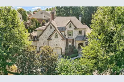 10376 Royal Terrace, Alpharetta, GA 30022 - Photo 2