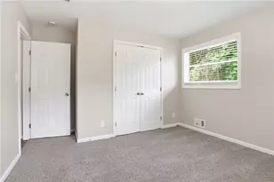 2572 Glenrock Dr, Decatur, GA 30032 - Photo 16