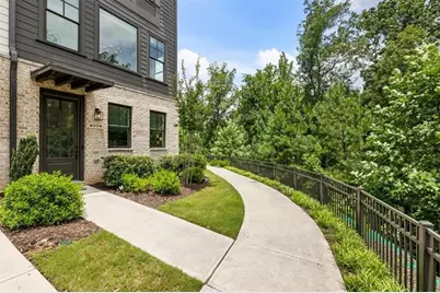 6579 Beacon Drive #327, Atlanta, GA 30328 - Photo 4