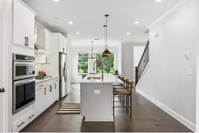 6579 Beacon Drive #327, Atlanta, GA 30328 - Photo 24