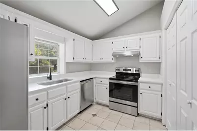 140 N Alexander Street, Buford, GA 30518 - Photo 10