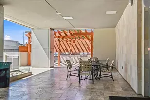 3338 Peachtree Rd NE, Atlanta, GA 30326 - Photo 22