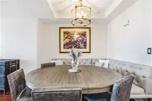 3338 Peachtree Rd NE, Atlanta, GA 30326 - Photo 16