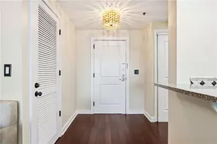 3338 Peachtree Rd NE, Atlanta, GA 30326 - Photo 8