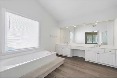 10920 Glenbarr Drive, Johns Creek, GA 30097 - Photo 22