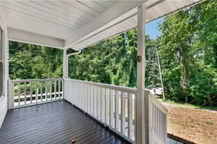 2518 Ridgecrest Dr, Kennesaw, GA 30152 - Photo 2