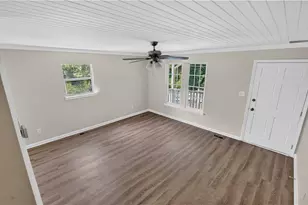 2518 Ridgecrest Dr, Kennesaw, GA 30152 - Photo 10