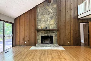 1302 Colony Dr, Marietta, GA 30068 - Photo 8