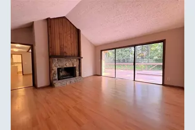 1302 Colony Dr, Marietta, GA 30068 - Photo 14