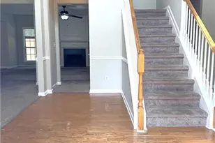 1794 Taylor Oaks Dr, Lawrenceville, GA 30043 - Photo 2