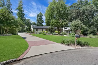 1564 Vernon Way Court, Dunwoody, GA 30338 - Photo 10