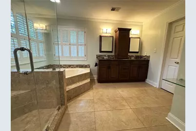 11820 Highland Colony Dr, Roswell, GA 30075 - Photo 18