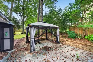 2447 E Osborne Rd NE, Atlanta, GA 30319 - Photo 50