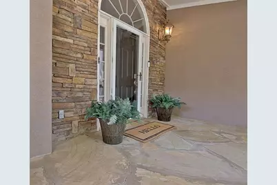 1020 Patina Pt, Peachtree City, GA 30269 - Photo 2