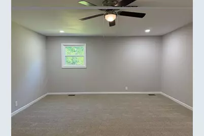 65 W Meadowcliff Circle, Carrollton, GA 30116 - Photo 18