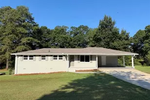 65 W Meadowcliff Cir, Carrollton, GA 30116 - Photo 1