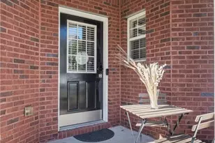 1802 Willow Branch Ln, Kennesaw, GA 30152 - Photo 2