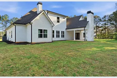 1058 Lawshe Road, Senoia, GA 30276 - Photo 10