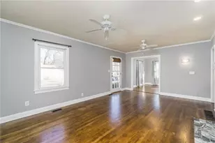 312 Phillips Dr SE, Marietta, GA 30060 - Photo 14