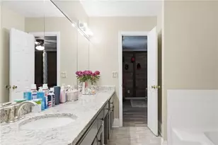 562 Black Creek Dr, Lawrenceville, GA 30044 - Photo 26