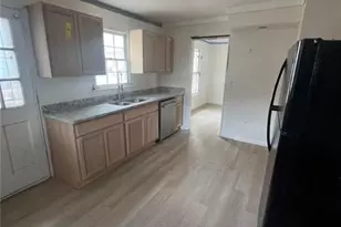 27 Kelso At Peyton Dr SW, Atlanta, GA 30311 - Photo 6