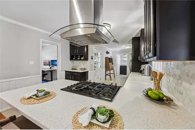 1075 Wesley Park Drive SW, Marietta, GA 30064 - Photo 14