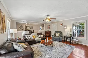 1075 Wesley Park Dr SW, Marietta, GA 30064 - Photo 8