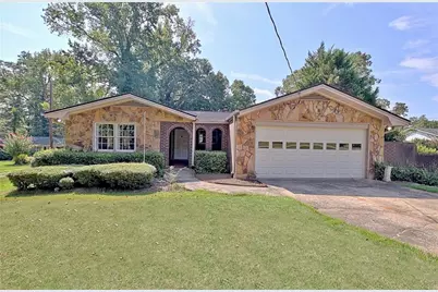 45 North Drive, Hampton, GA 30228 - Photo 1