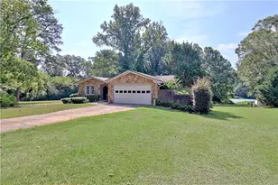45 North Dr, Hampton, GA 30228 - Photo 2