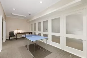 24212 Plantation Dr NE, Atlanta, GA 30324 - Photo 18