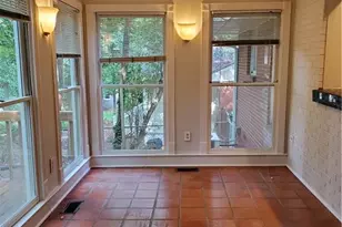 1153 Ogilvie Dr NE, Atlanta, GA 30324 - Photo 10
