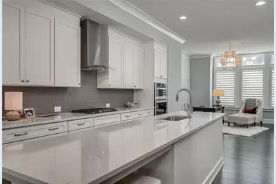 6719 Encore Boulevard, Sandy Springs, GA 30328 - Photo 4