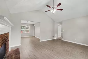 1476 Chaseway Cir, Powder Springs, GA 30127 - Photo 2