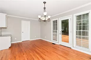 318 Magnolia Dr, Douglasville, GA 30134 - Photo 6