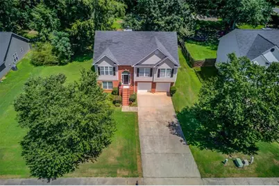 1143 Augustine Drive, Auburn, GA 30011 - Photo 2