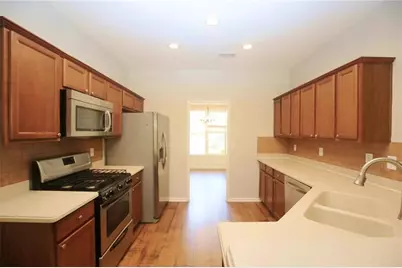 410 Ruby Forest Parkway, Suwanee, GA 30024 - Photo 6