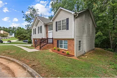 2511 Kris Crossing, Ellenwood, GA 30294 - Photo 2