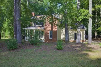 210 Groveland Drive, Peachtree City, GA 30269 - Photo 2