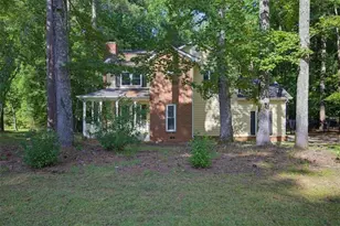 210 Groveland Dr, Peachtree City, GA 30269 - Photo 2