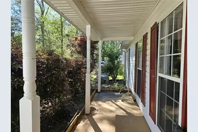 245 Crofton Ridge, Bethlehem, GA 30620 - Photo 4