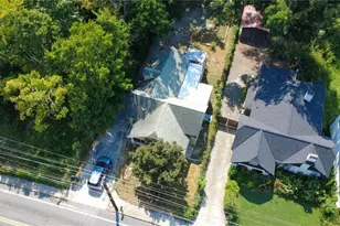 2069 Bolton Rd NW, Atlanta, GA 30318 - Photo 4