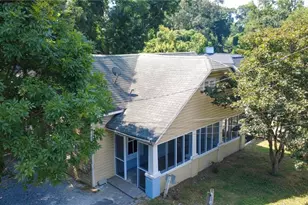 2069 Bolton Rd NW, Atlanta, GA 30318 - Photo 6
