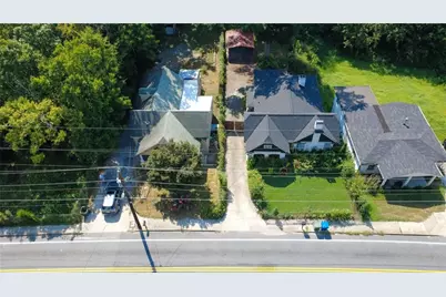 2069 Bolton Road NW, Atlanta, GA 30318 - Photo 2