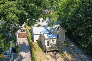 2069 Bolton Rd NW, Atlanta, GA 30318 - Photo 8