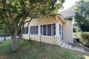 2069 Bolton Rd NW, Atlanta, GA 30318 - Photo 12