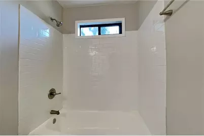 5990 Bayside Drive NW, Acworth, GA 30101 - Photo 18