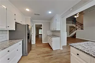 1947 Hunters Bend Ct, Marietta, GA 30062 - Photo 4