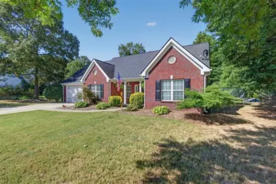 144 Feldspar Drive, Jefferson, GA 30549 - Photo 2